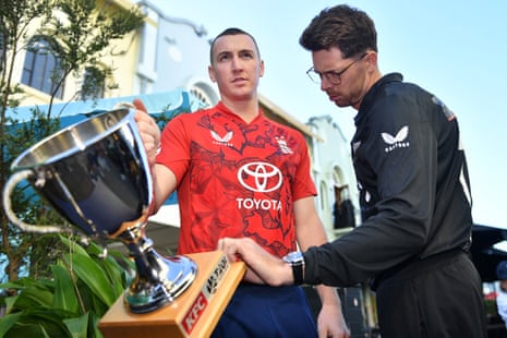 England and New Zealand find 'special' camaraderie amid hard graft | England cricket team | The Guardian