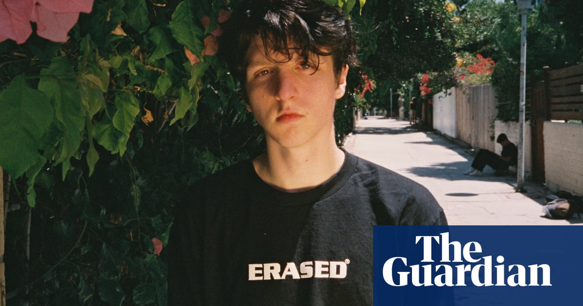 Powfu: the lo-fi rapper who became a Covid-era star without leaving his bedroom