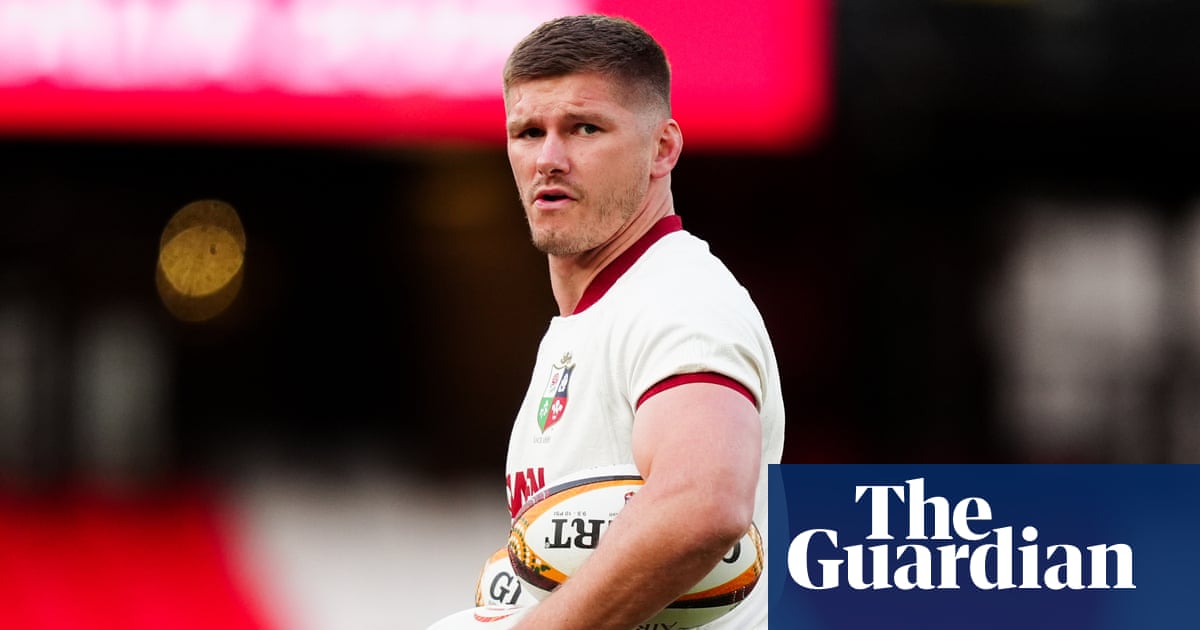 Owen Farrell opens door to England return after sidestepping social media poison'
