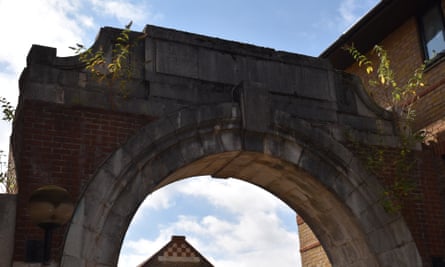 Young people help to restore arch and local pride in east London borough | London