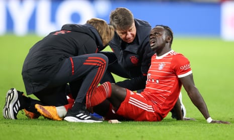 Sadio Mané was injured and forced off during Bayern Munich’s win over Werder Bremen earlier this month. 