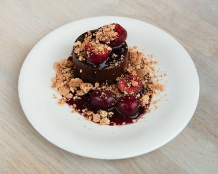 ‘a thick, almost-too-much truffle-type barroom pinch huge, boozy cherries and crumbed amaretti biscuits. It’s for illustration an Italian return connected nan St Emilion au chocolat, aliases possibly nan French stole it from nan Italians successful nan first place? I’m not judge who makes it best, but it’s a conflict I’d happily referee.’