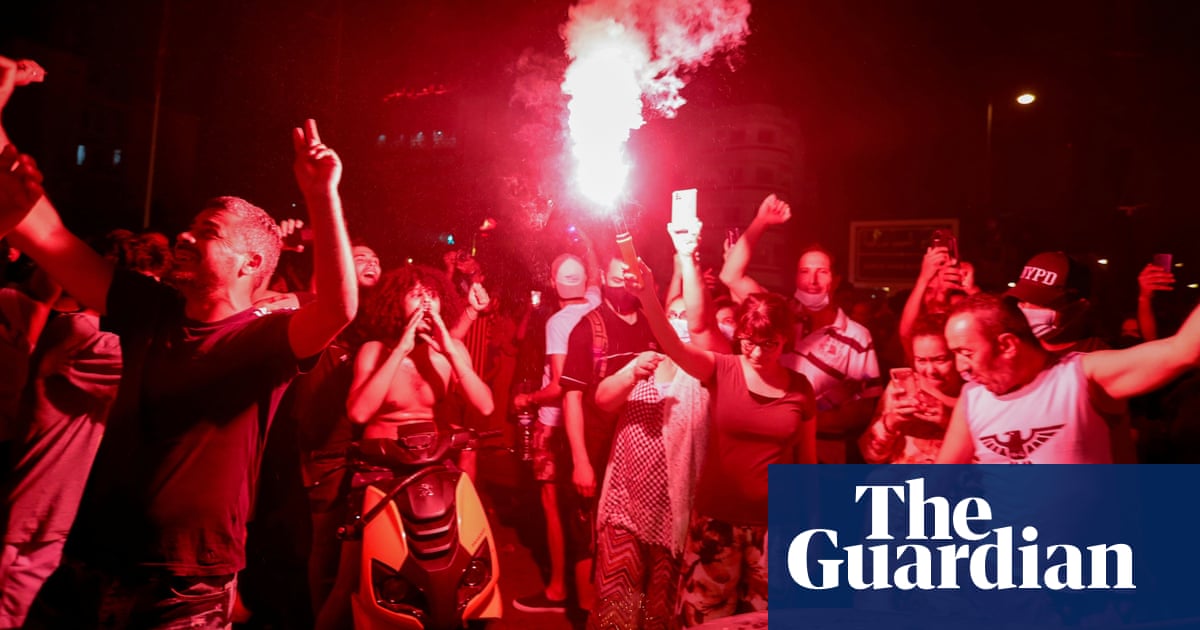 Celebrations after Tunisian president sacks prime minister, dissolves government – video