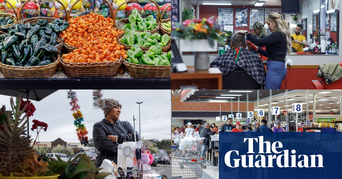 A nimble New York grocery store follows Latino immigration to the south | North Carolina