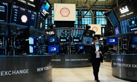 ‘Greed and fear’: How BP and Shell oil profit is boosted by own traders ...