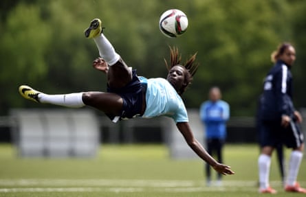 Asseyi tries an acrobatic shot