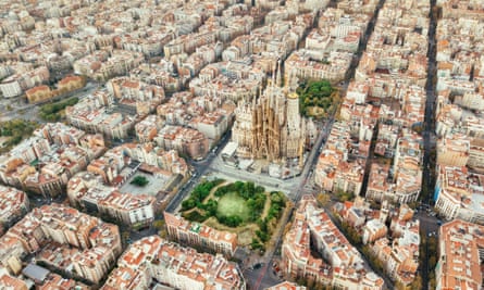 Aerial view of the Sagrada Família in the Eixample neighborhood in Barcelona.