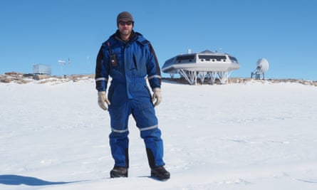 Science Liaison Officer Henri Robert of the Princess Elisabeth Antarctica