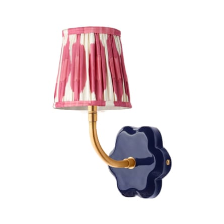 Pooky primrose rechargeable wall fitting