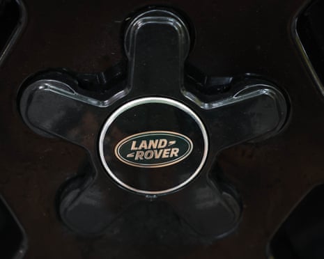 A Land Rover car badge