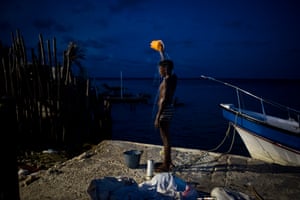 Αποτέλεσμα εικόνας για santa cruz islote shower