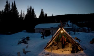 Children play at dusk in the Inuit community of Labrador.