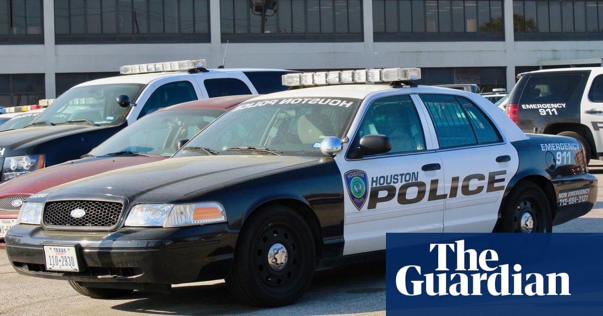 Black man killed by Houston officer was shot in back of neck, autopsy shows