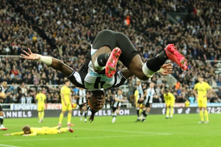Allan Saint-Maximin of Newcastle celebrates after scoring against Brentford at St James’s Park. The game ended 3-3.