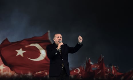 Turkish President Recep Tayyip Erdoğan delivers a speech in Istanbul in March 2017.