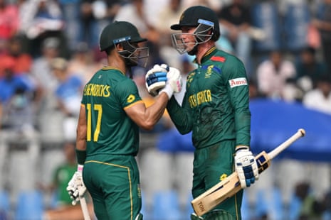 Hendricks and van der Dussen celebrate after scoring their half-centuries.