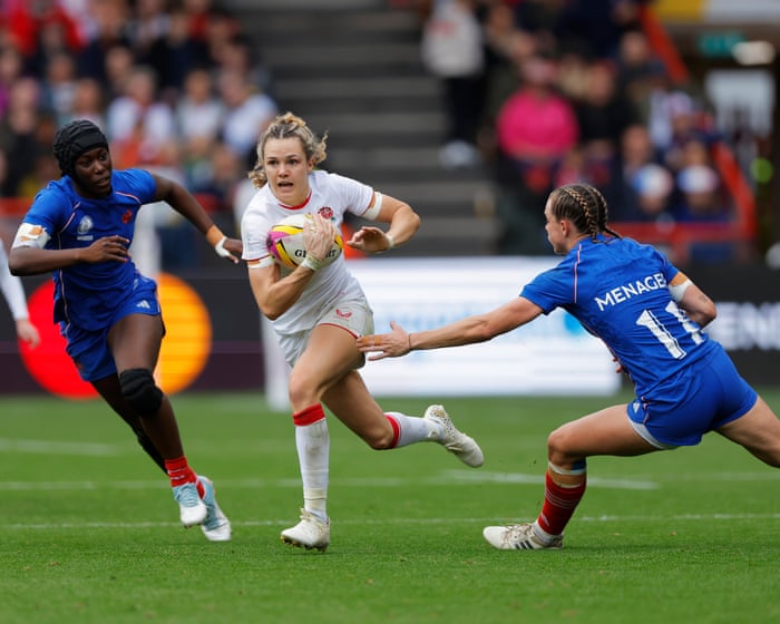 Kildunne double takes England past France into Women’s Rugby World Cup final