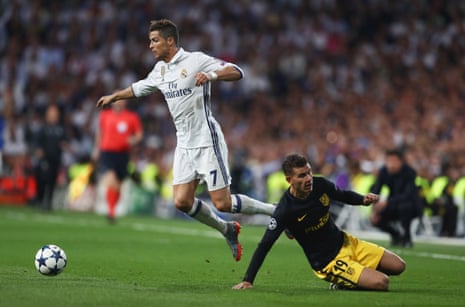 Ronaldo is challenged by Lucas Hernandez.