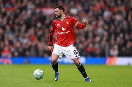 Bruno Fernandes on the ball against Aston Villa