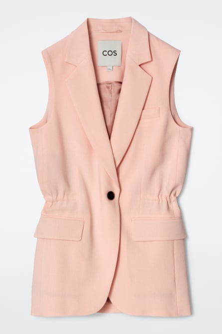 Slim linen waistcoat in peach