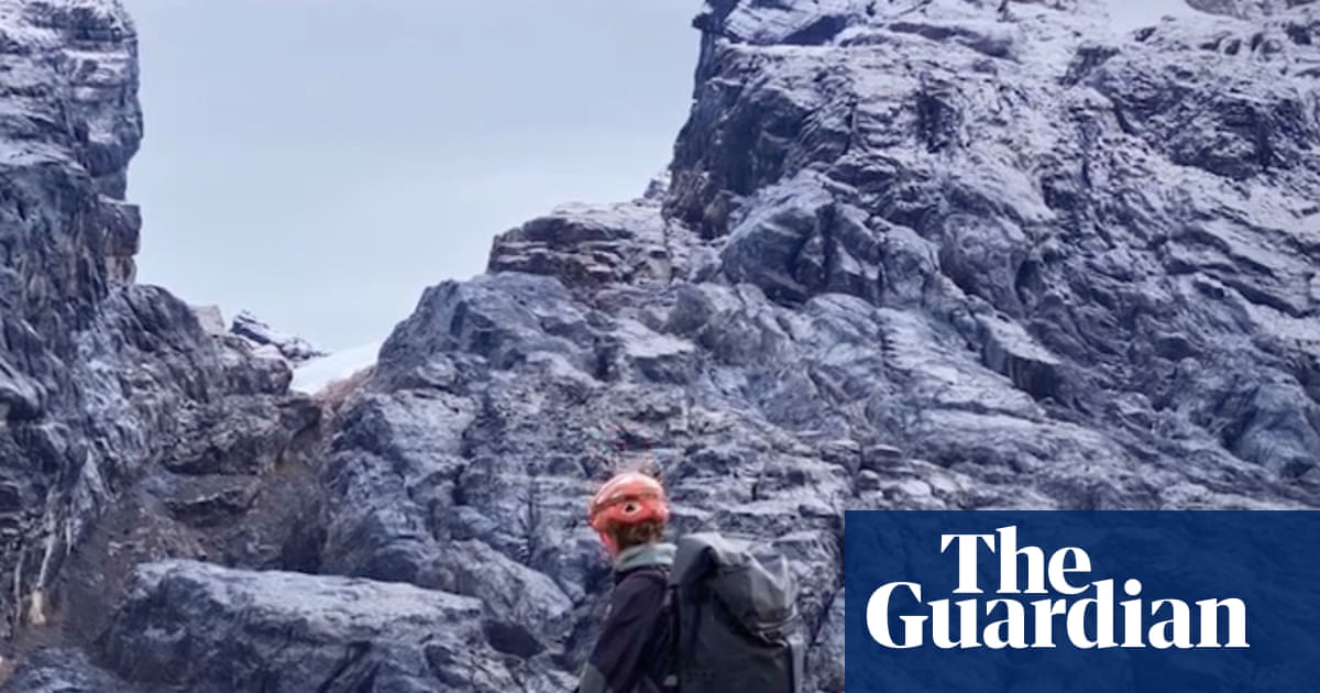 «Πλανητική καταστροφή σε γρήγορη μετάβαση»: μάρτυρες της εξαφάνισης των «παγετώνων της αιωνιότητας» της Ινδονησίας
