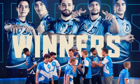 Luminosity shakes hands with Cloud9 after winning the match at the ELeague Arena at Turner Studios on 28 May in Atlanta, Georgia.