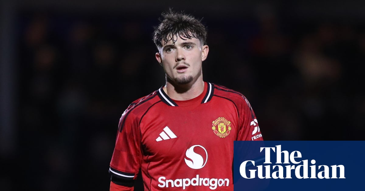 Manchester United prodigy James Overy in frame for Socceroos World Cup squad