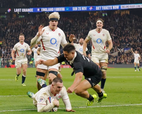 Tom Roebuck scores England’s fourth try that confirmed their victory.