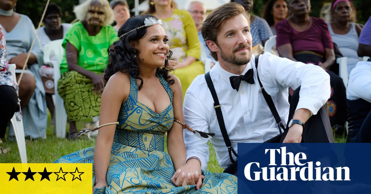 Top End Wedding First Look Review Fresh Air Filtered Through