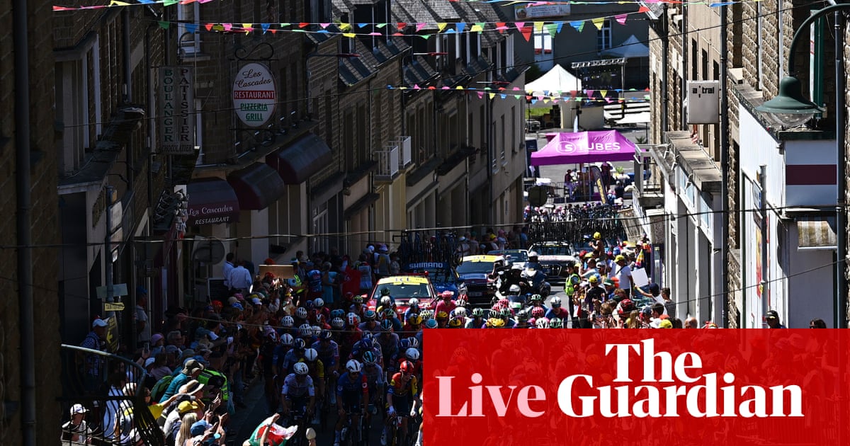 Tour de France 2025: stage seven, from Saint-Malo to Mur-de-Bretagne live