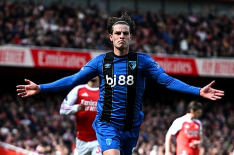 Alex Scott celebrates