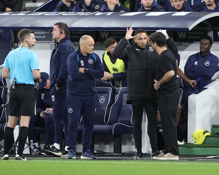 Championship roundup: Swansea’s win at Millwall marred by alleged racist abuse of Eom Ji-sung