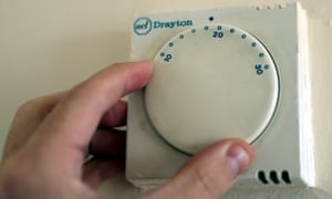 A gas central thermal thermostat.