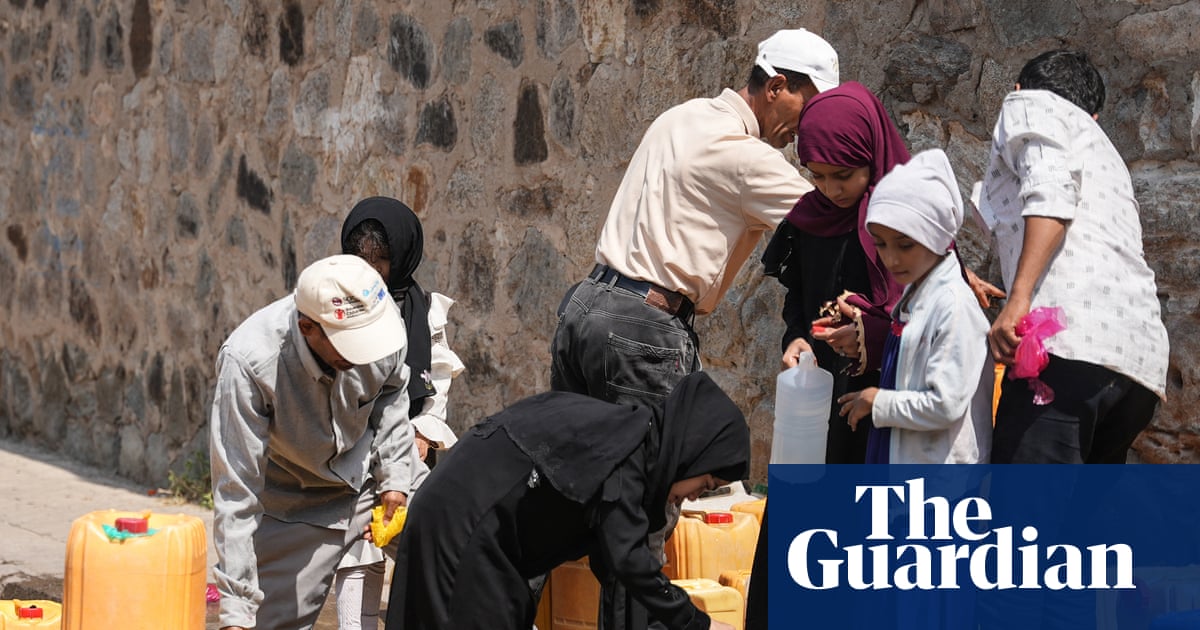 Houthis sending Taiz ‘back to the stone age’, governor of besieged Yemen city says