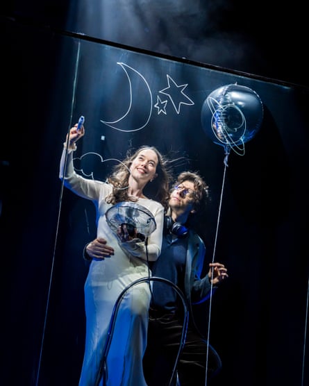 Anna Popplewell as Julia and Alexander Forsyth as Abe in The Wanderers at Marylebone theatre.