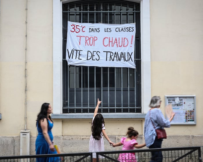 Unions urge teachers to strike as French school exams go ahead in up to 40C heat