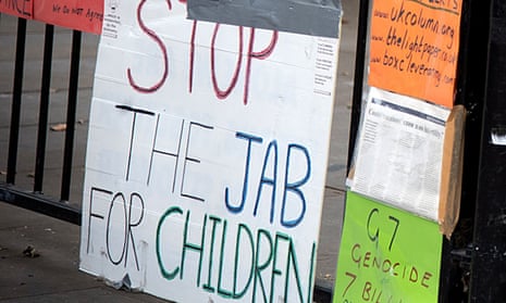 Anti-vaccine placards