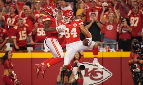 Kansas City Chiefs’ Justin Watson (84) celebrates his touchdown against the Los Angeles Chargers with fellow wide receiver JuJu Smith-Schuster