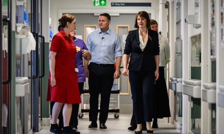 Rachel Reeves and Wes Streeting in a hospital corridor