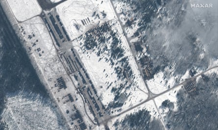 Deployments at Zyabrovka airfield in Gomel, Belarus, less than 25 kilometers from the border with Ukraine, on 10 February.