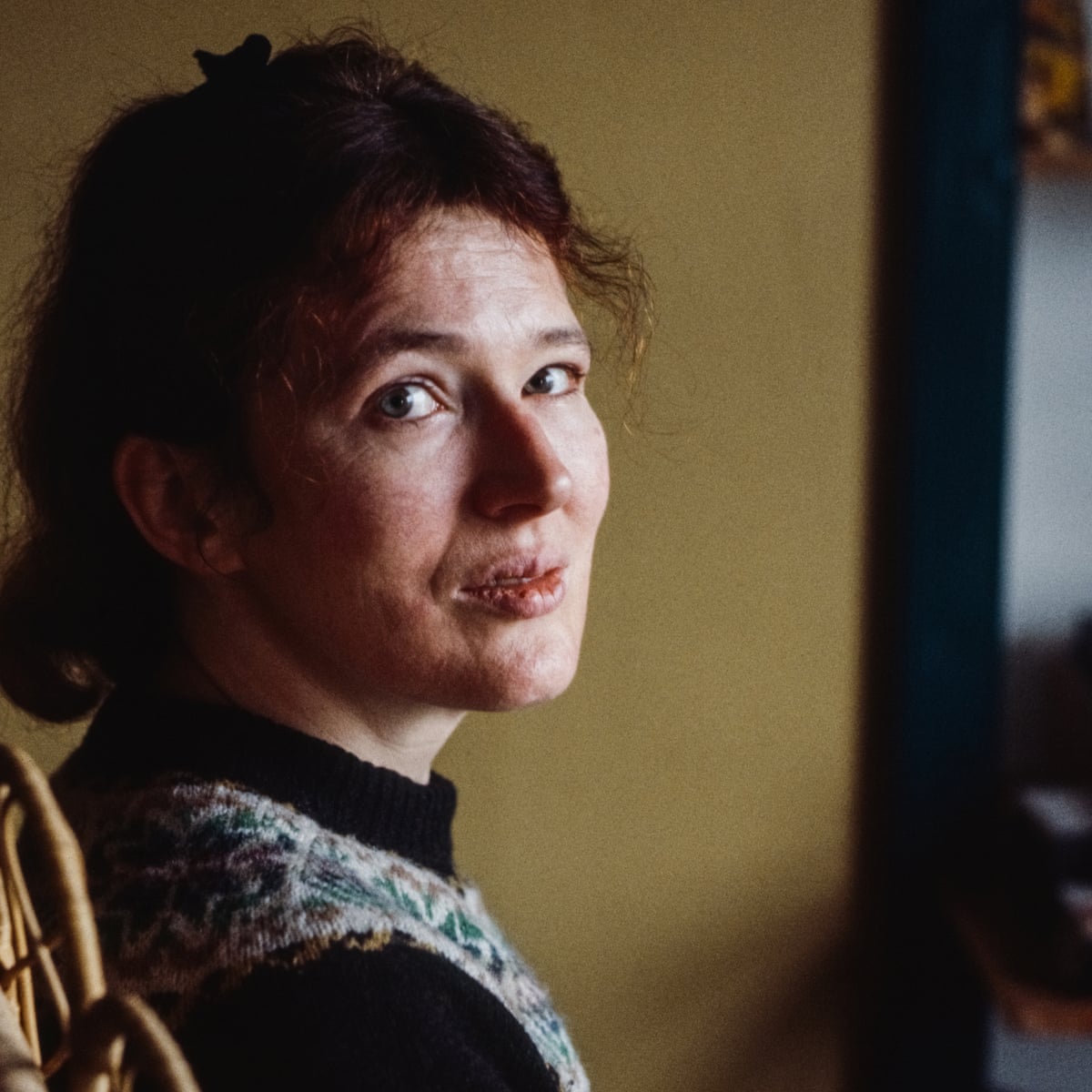 The Invention Of Angela Carter A Biography By Edmund Gordon Review Angela Carter The Guardian