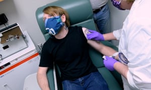 David Rach volunteers to test the Covid-19 vaccine developed by Pfizer.