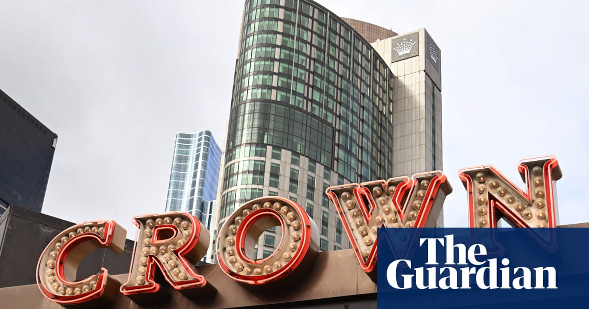 Cancer experts ask Victorian MPs to ban smoking in Crown casino’s high-roller rooms