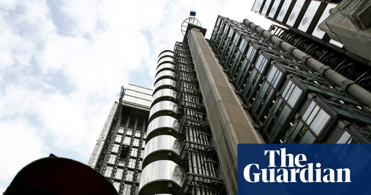 Lloyd’s of London stresses it is still insuring shipping in strait of Hormuz