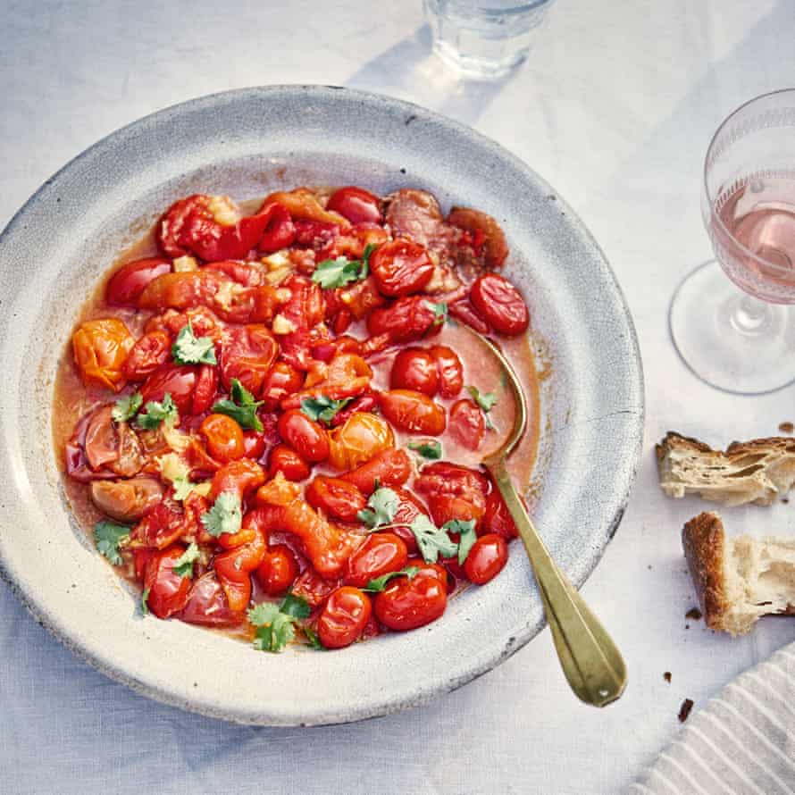 Red pepper and tomato salad.