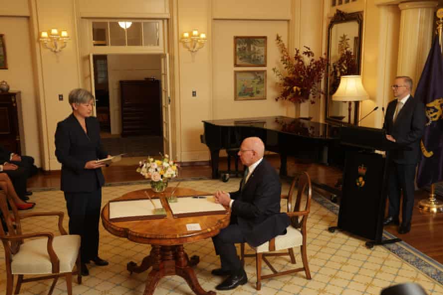 Foreign minister Penny Wong being sworn in.