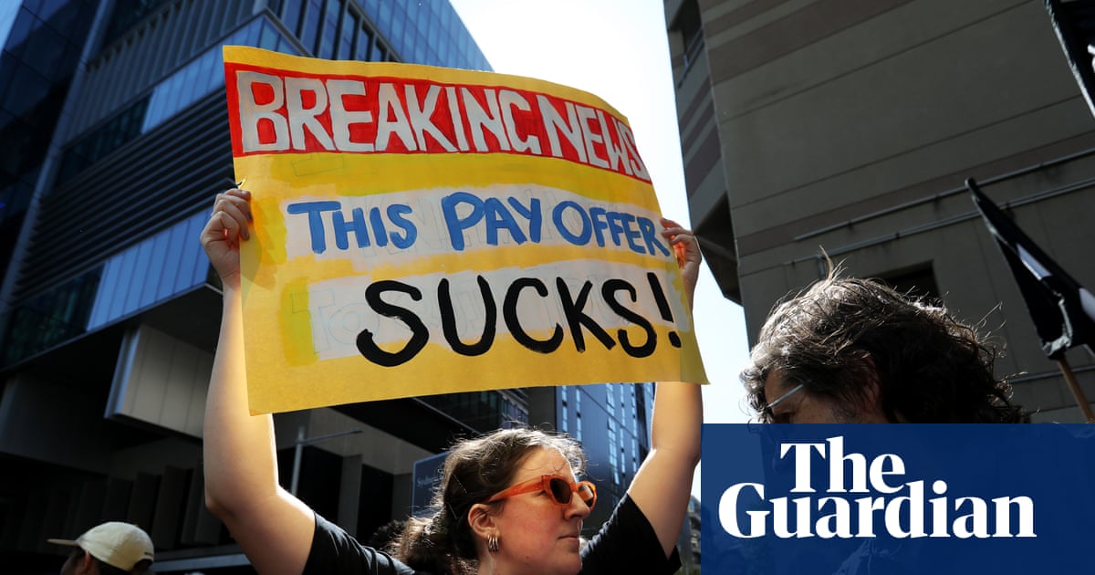 ABC boss’s ‘utterly offensive’ comments condemned as broadcaster comes back online after strike