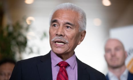 The former President of Kiribati Anote Tong in Australia, speaking to media. Behind him are standing Senator David Pocock and former Palau president Tommy Remengesau Jr