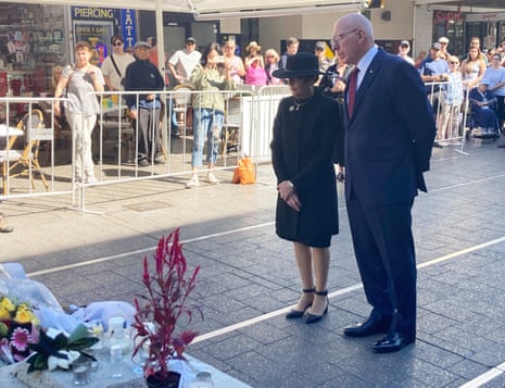 Governor general David Hurley and his wife Linda layed a bunch of flowers at Bondi Junction