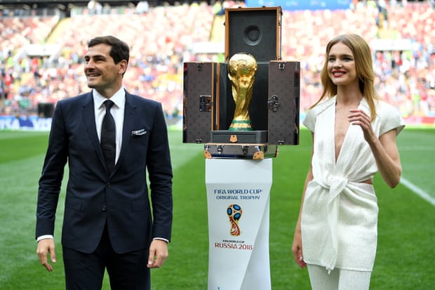 Iker Casillas with the World Cup trophy